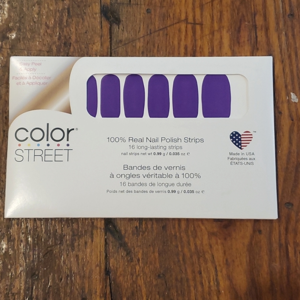 NWT Color Street nail polish strips in purple "supercharged"